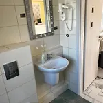 Daire Mediteran Fedett Medences Apartmanhaz