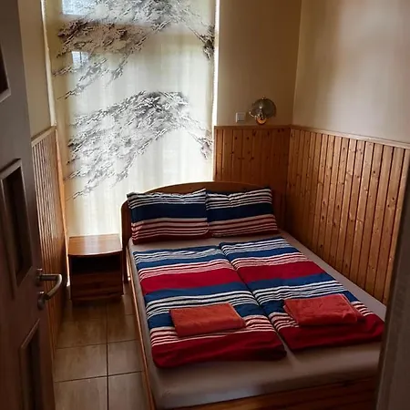 Mediteran Fedett Medences Apartmanhaz Appartement *