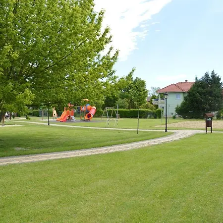 Mediteran Fedett Medences Apartmanhaz * Szantod